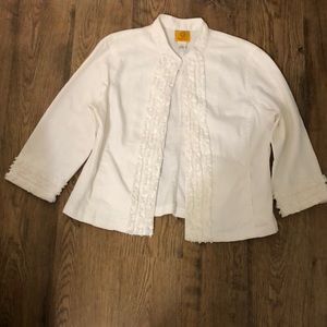 Size 12 White jacket Ruby Red brand